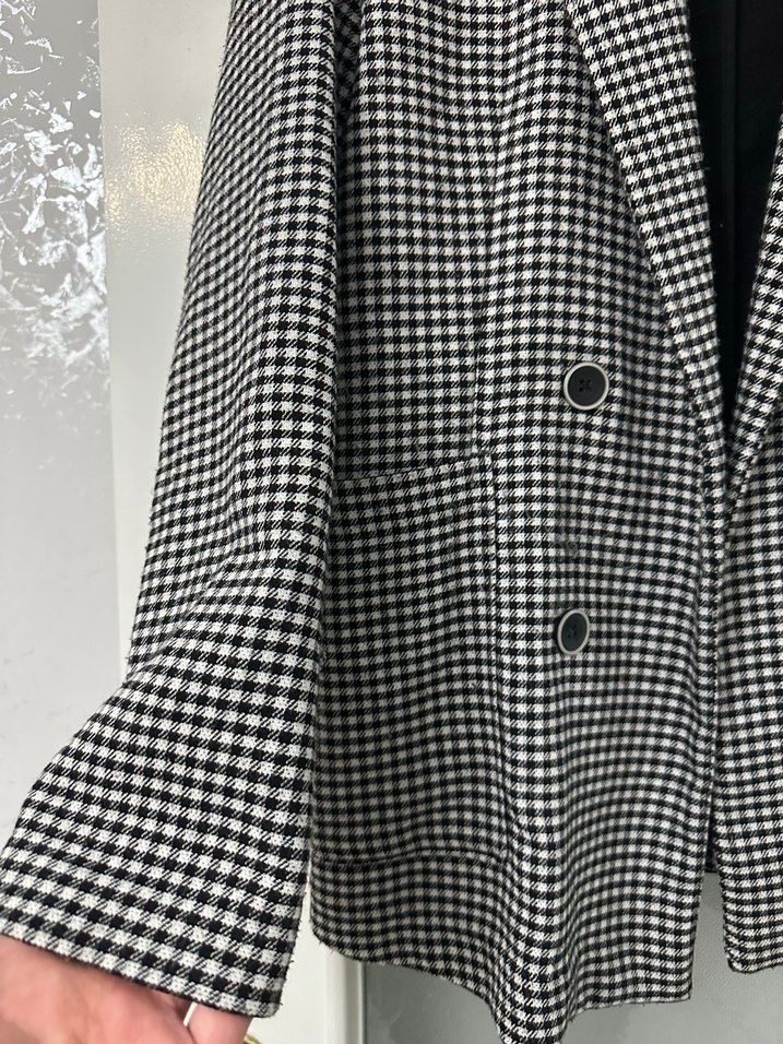 Düğmeli Siyah Beyaz Ekose Kadın Bershka Ceket - Görsel 4