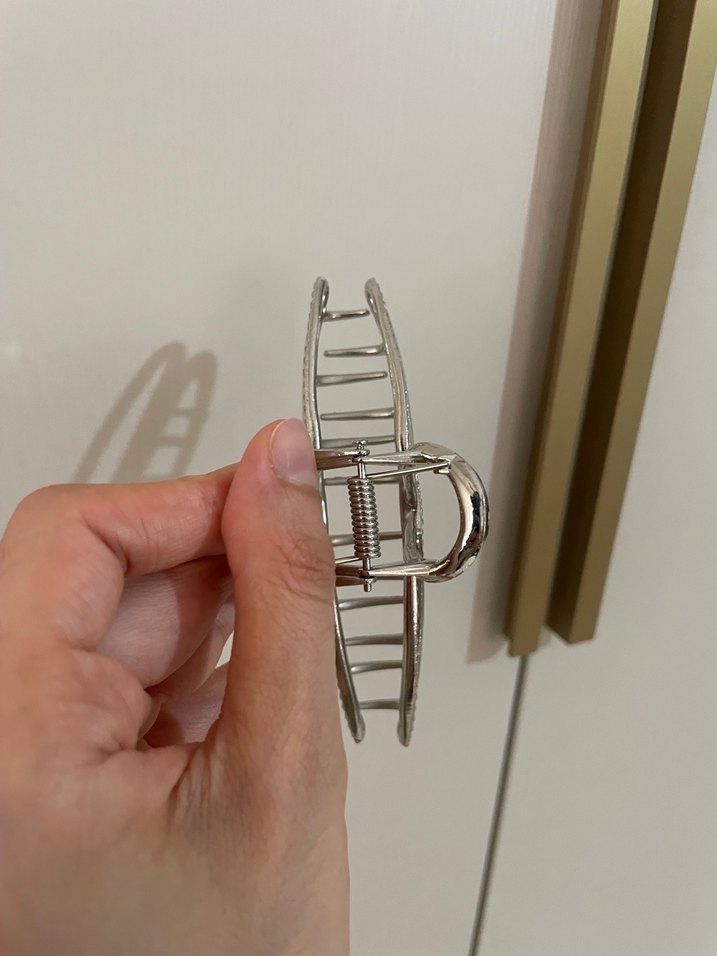 Taşlı Metal Fiyonk Saç Tokası - Görsel 3