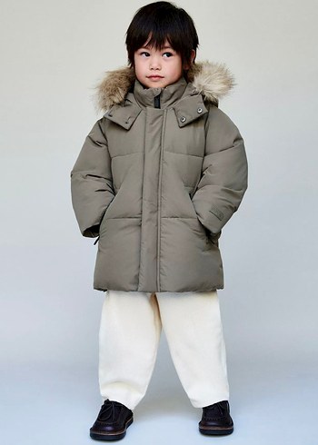 Kürklü Kapüşonlu Erkek Çocuk Mont - Görsel 3
