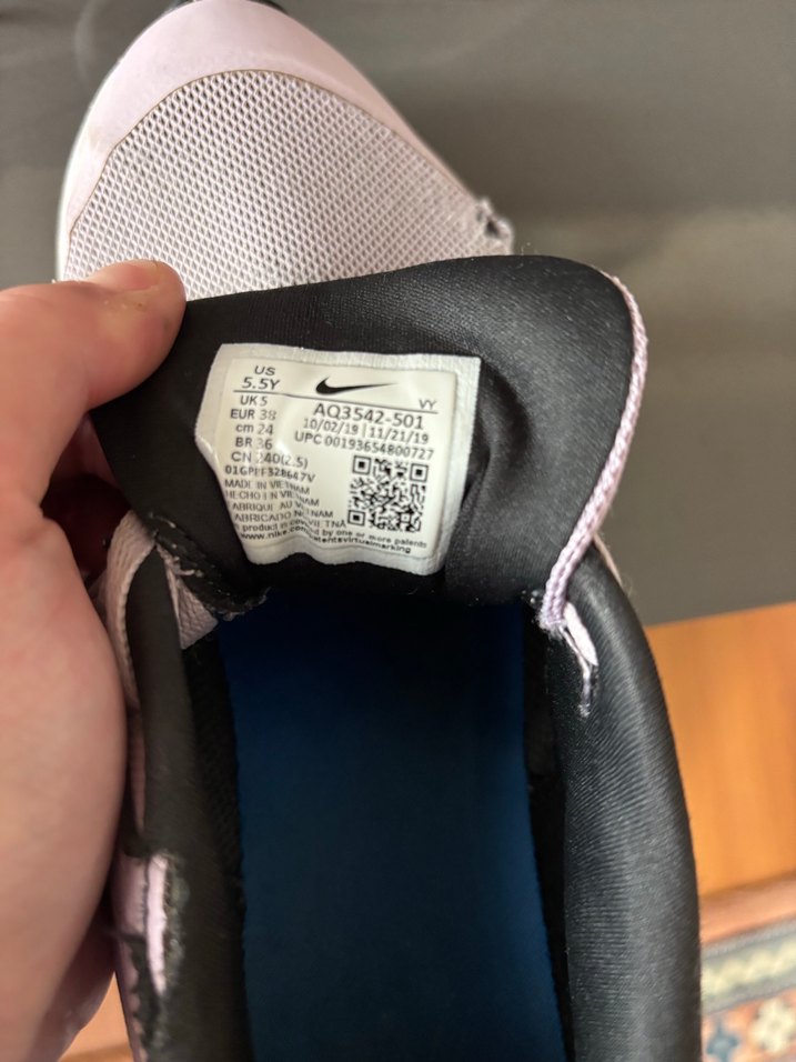 Nike Lila Bağcıklı Kadın Spor Ayakkabı — görsel 3/4