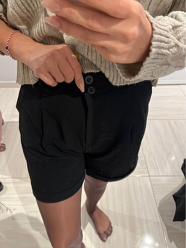 Trendyol & Milla Siyah şort
