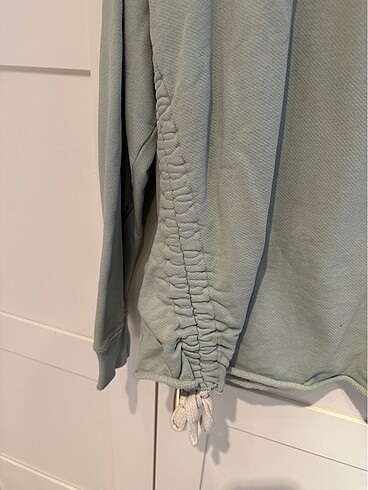 m Beden All saints sweat mint