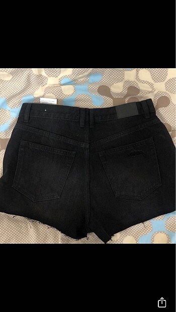 40 Beden Pull&bear şort