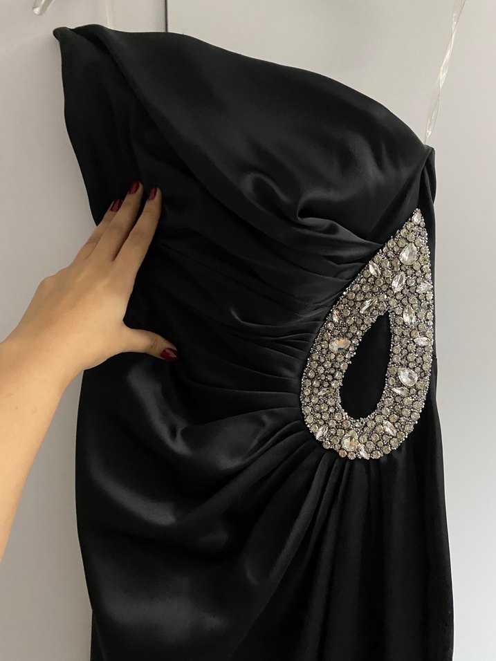 Siyah Drapeli Straplez Uzun Abiye Elbise - Görsel 2