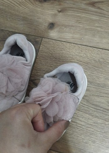 21 Beden Kız Çocuk Pembe Fırfırlı Spor Ayakkabı