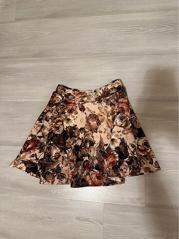 Bershka mini etek