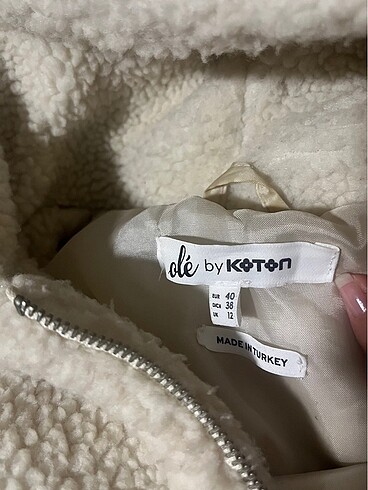 l Beden kapüşonlu peluş mont