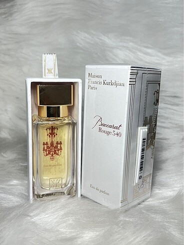 Beden Kurkdjian Baccarat Rouge 540 Kadın