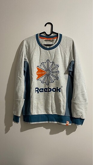 Reebok sweat