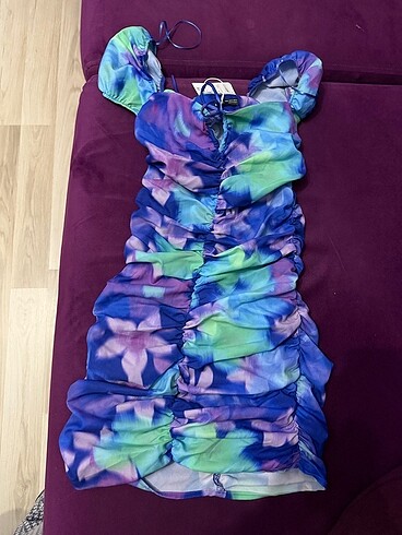 Bershka Bershka etiketli elbise