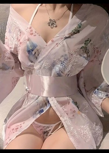 universal Beden Pembe Çiçekli Kimono Seti
