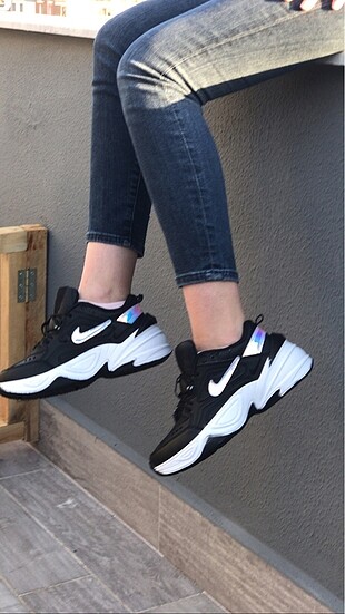 Nike hologram