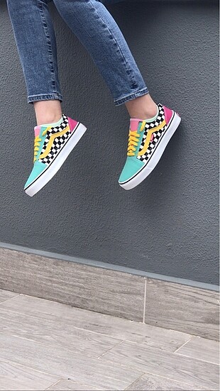 Vans renkli