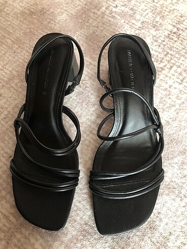 38 Beden siyah Renk PULL&BEAR topuklu sandalet