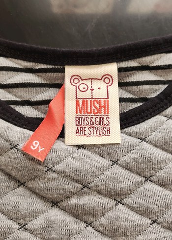 Gri Nakışlı Örgü Kedi Desenli Kedi Kıyafeti - Görsel 3