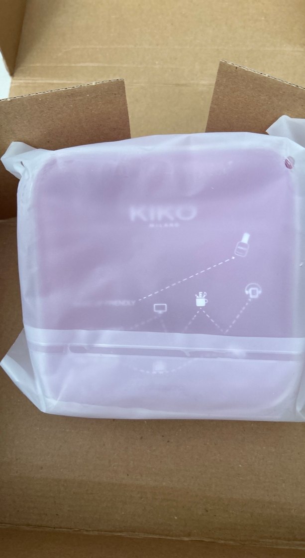 KIKO pembe şeffaf makyaj çantası - Görsel 2