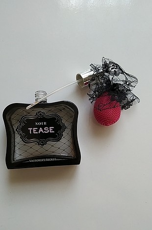 Victoria s secret noir tease orijinal parfüm şişesi koleksiyoner