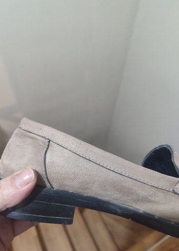 Bej Süet Tokalı Kadın Klasik Ayakkabı - Görsel 2