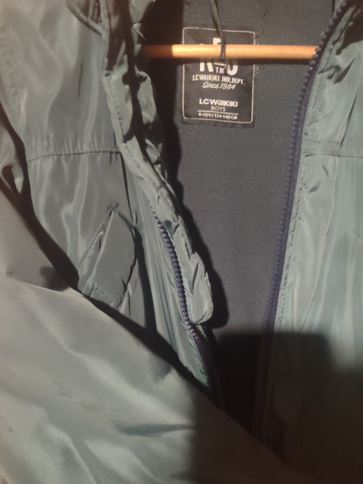 Erkek Çocuk Gri Fermuarlı Kapüşonlu Mont - Görsel 4