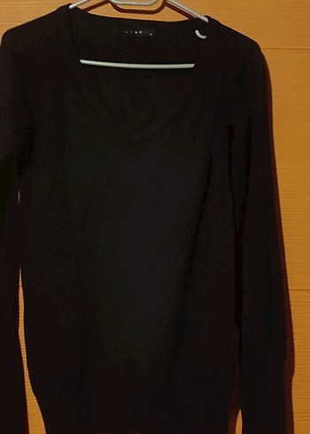 Siyah V Yakalı Kadın Triko - Görsel 2