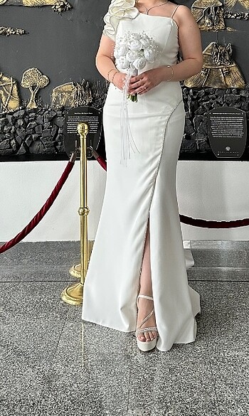 Beyaz Abiye Elbise(Nişan-Nikah Elbisesi)