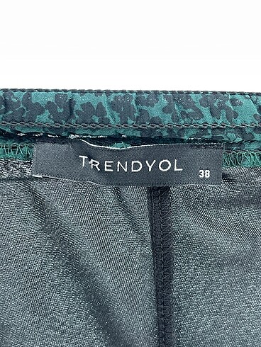38 Beden çeşitli Renk Trendyol & Milla Mini Etek %70 İndirimli.