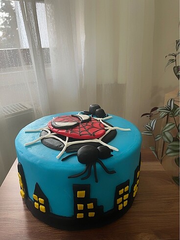 Spiderman maket pasta