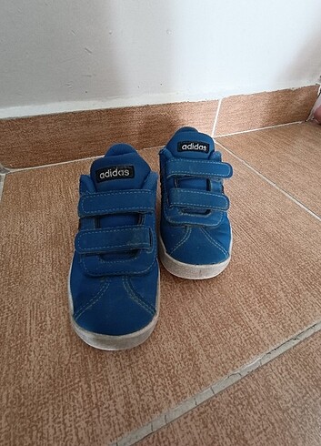 Adidas Erkek çocuk adidas spor ayakkabı 