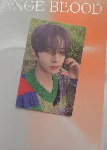 Louis Vuitton Heeseung Evan Orange Blood Engene Ver Pc