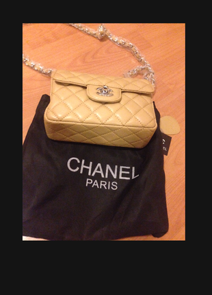 CHANEL...