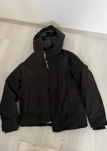 Siyah Oversize Kapüşonlu Kışlık Erkek Mont