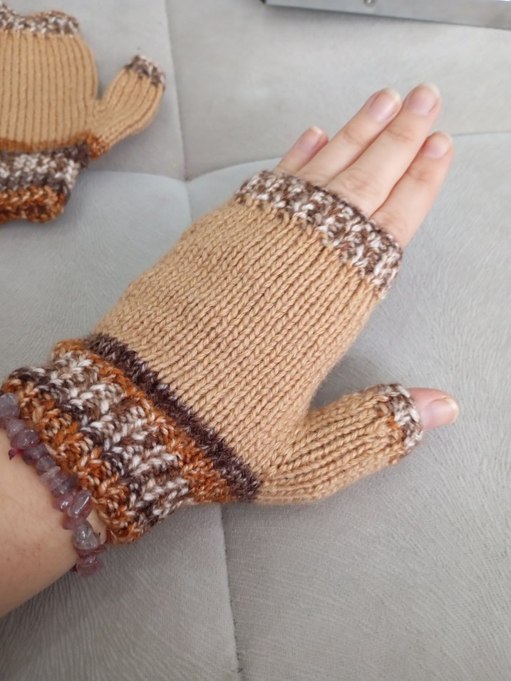 Bohem Tarz Kadın Örgü Parmaksız Eldiven - Görsel 3