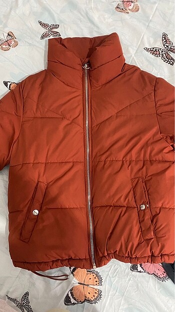 Bershka mont
