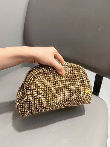 Zara gold altın rengi ışıltılı taşlı çanta