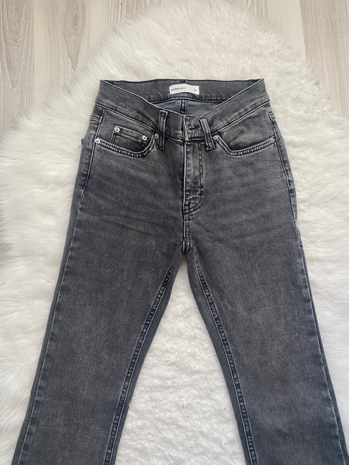 Bershka ispanyol paça antrasit jean - Görsel 4