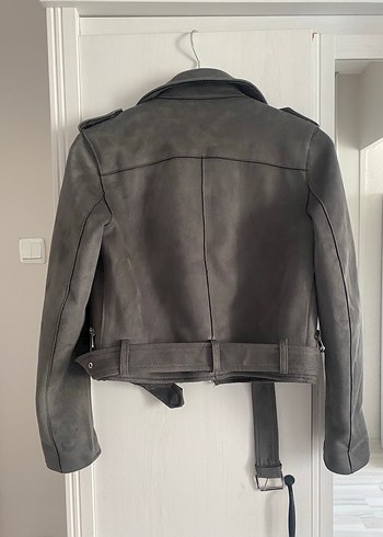 Zara Gri Süet Kemerli Kısa Biker Ceket - Görsel 8