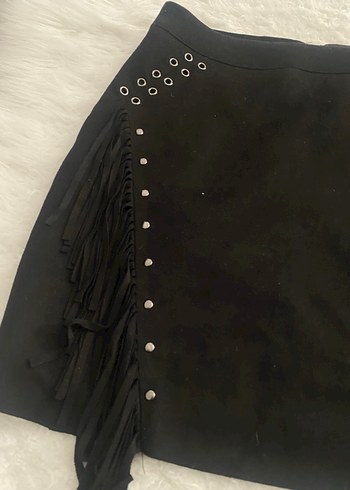 Stradivarius siyah Süet Püsküllü Kadın Mini Etek - Görsel 5