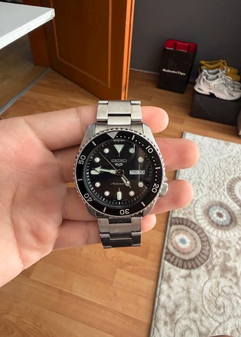 Seiko Siyah Celik Spor Saat