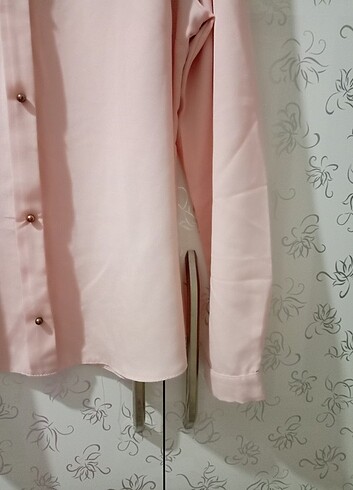 38 Beden ten rengi Renk Pembe gömlek