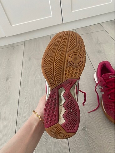 37,5 Beden Asics