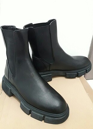 Orijinal Zara Bot