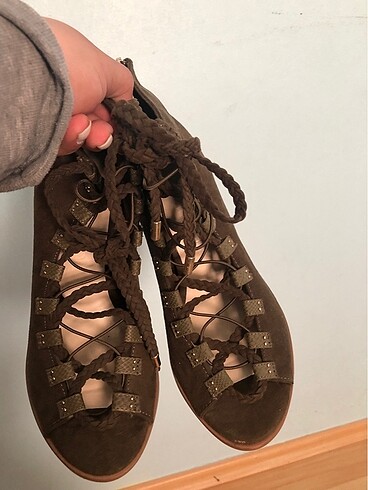 38 Beden Bershka topuklu ayakkabı