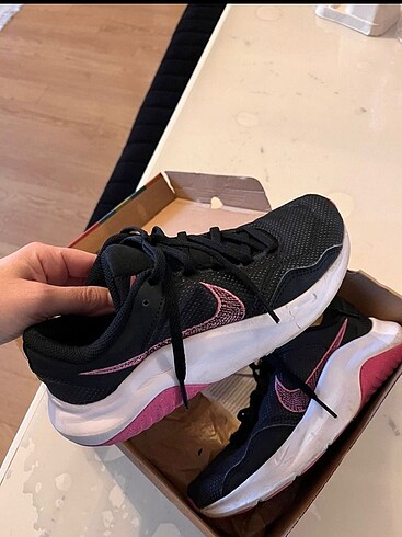 Nike spor ayakakabı