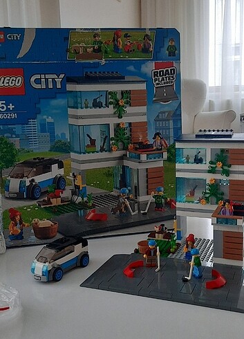 LEGO CITY