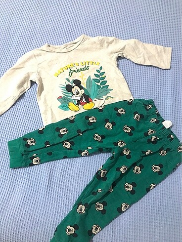3 Yaş Beden çeşitli Renk Pijama takımı
