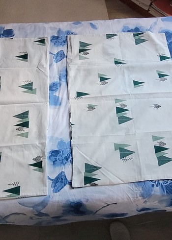 Beyaz Desenli Yatak Örtüsü - Görsel 6