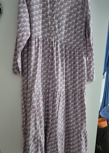 LC Waikiki Pastel Pembe Desenli Rahat Uzun Elbise