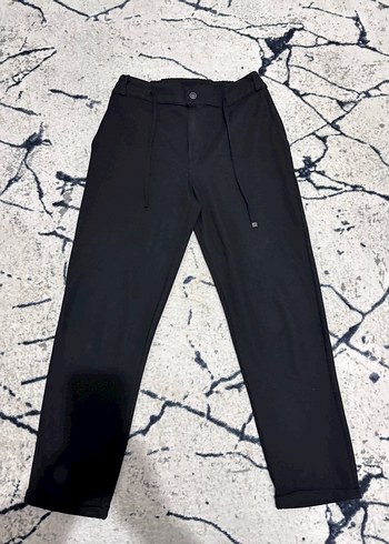 Zara Siyah Bagcikli Rahat Pantolon