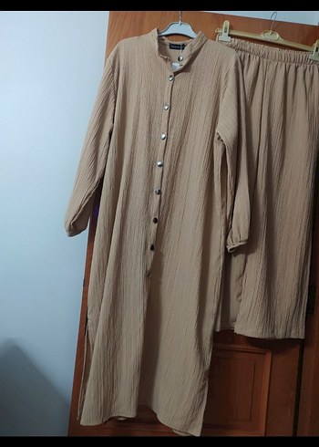Düğmeli Bej Tunik Pantolon