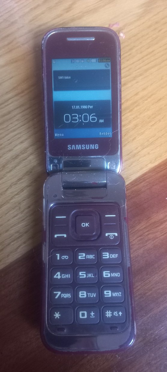 Samsung tuşlu telefon - Görsel 2